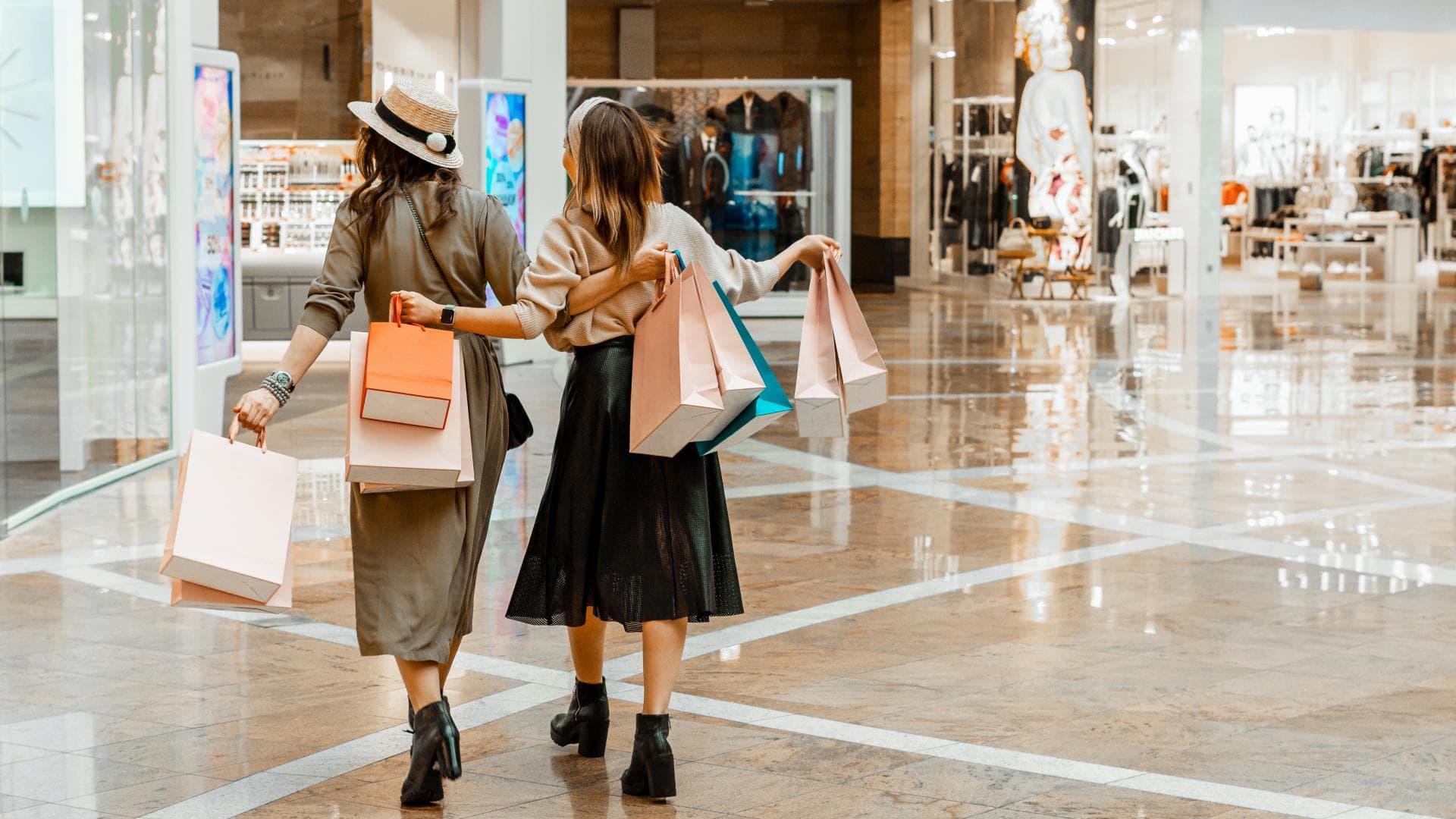 Why Fashionette Is the Best Online Destination for Luxury Shoppers in Germany