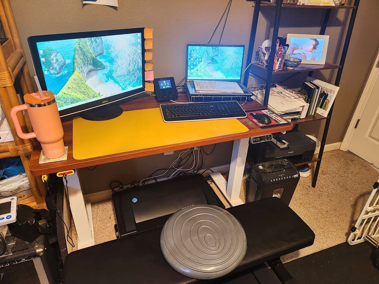 Why Entrepreneurs Are Investing in FlexiSpot Workstations